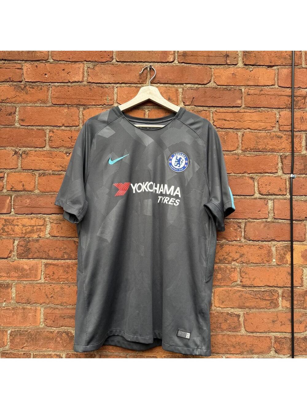 nike dryfit chelsea Yokohama tyres third jersey 2017/2018 XL
